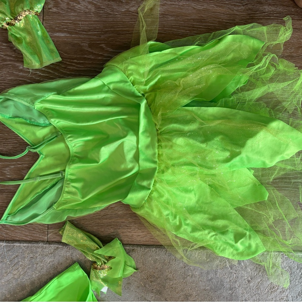 Women’s Green Fairy Tinkerbell Costume - Picture 6 of 7